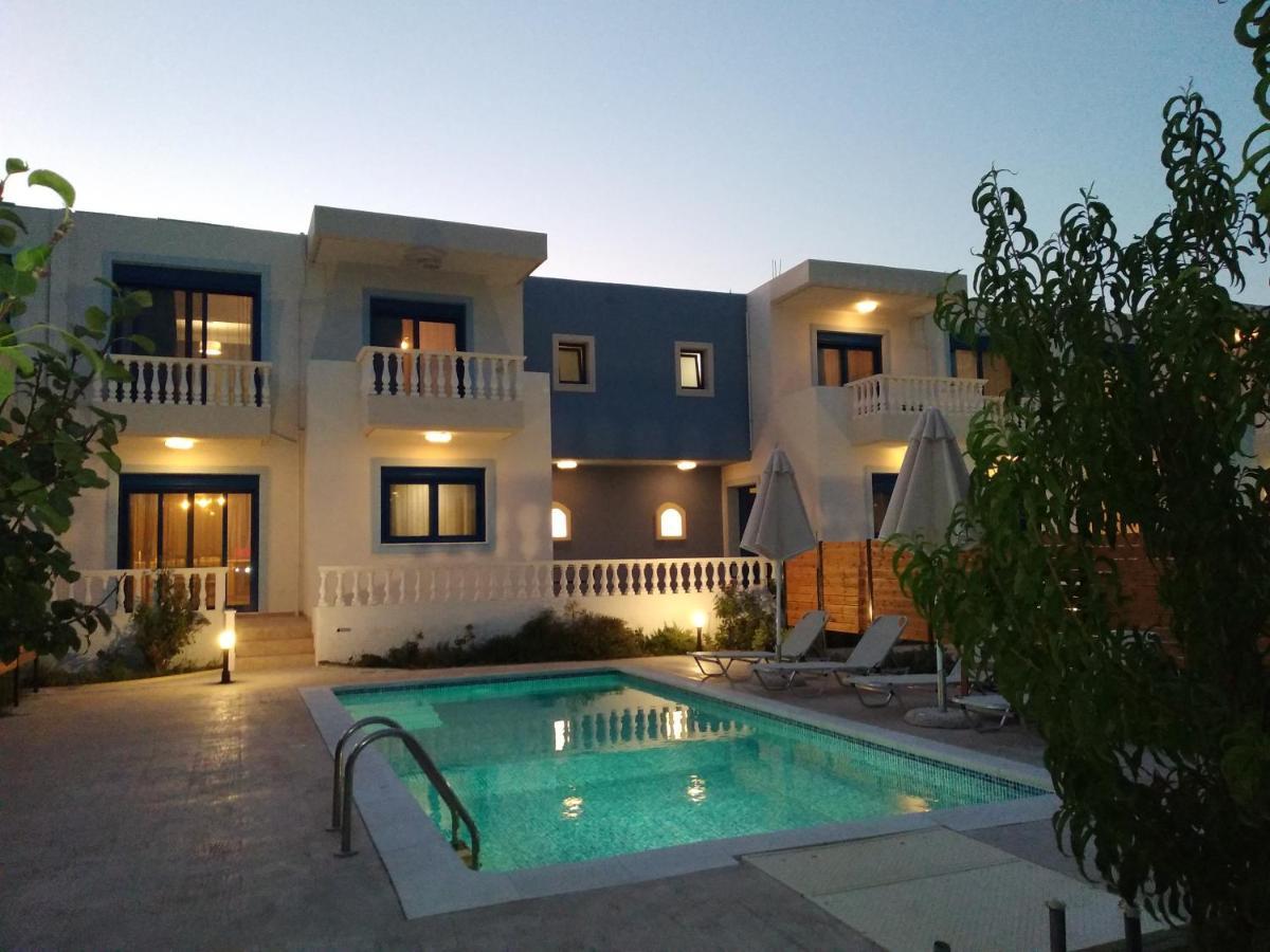 Rita Mare Seafront Villas Heated Pools Gennadi Bagian luar foto