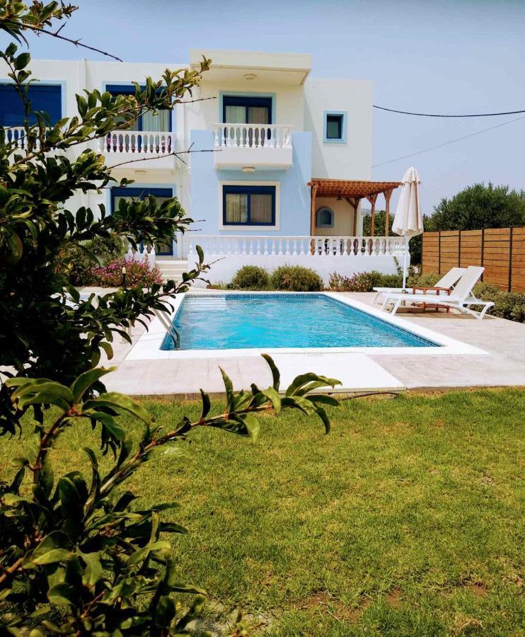 Rita Mare Seafront Villas Heated Pools Gennadi Bagian luar foto