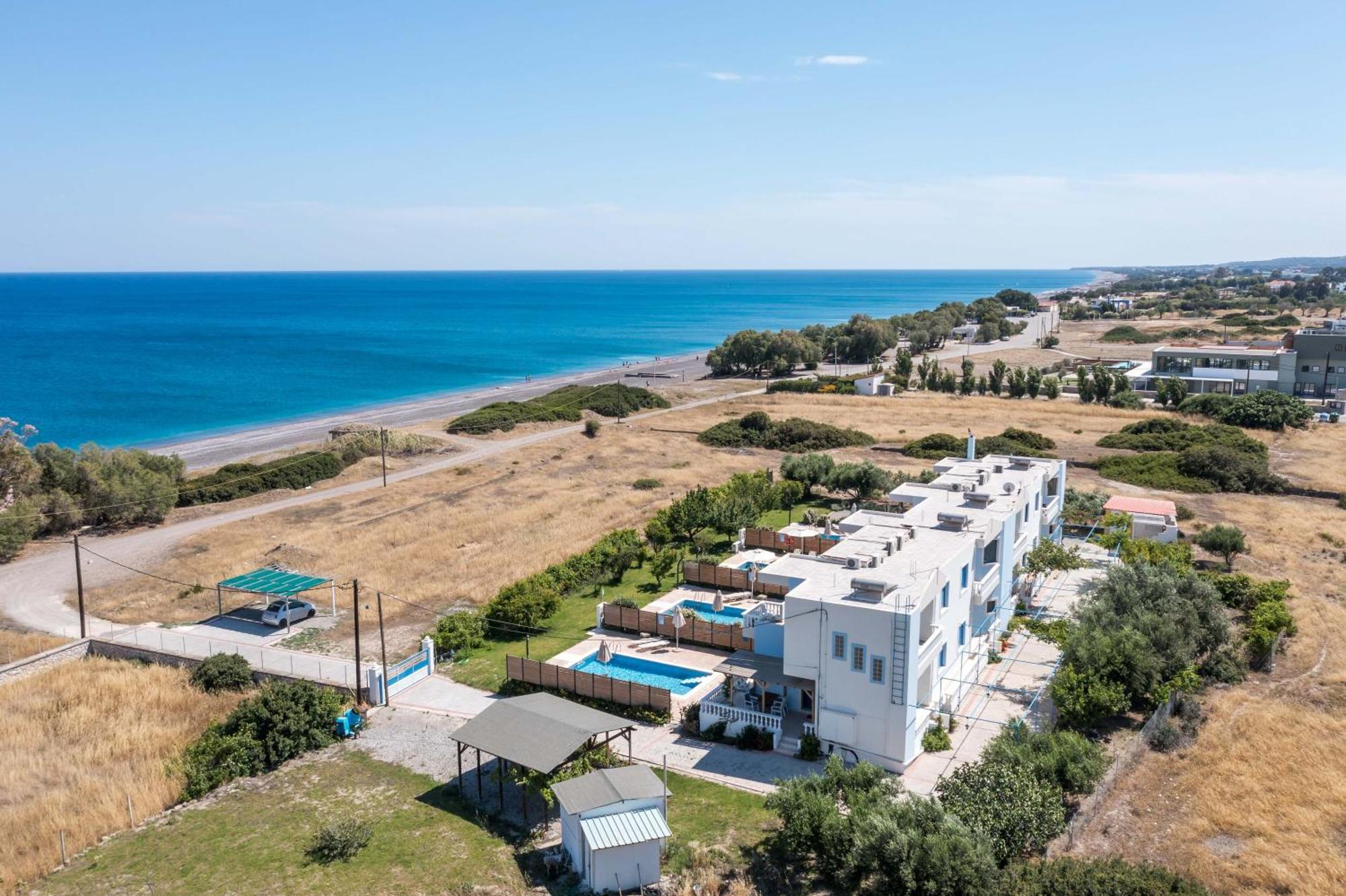 Rita Mare Seafront Villas Heated Pools Gennadi Bagian luar foto