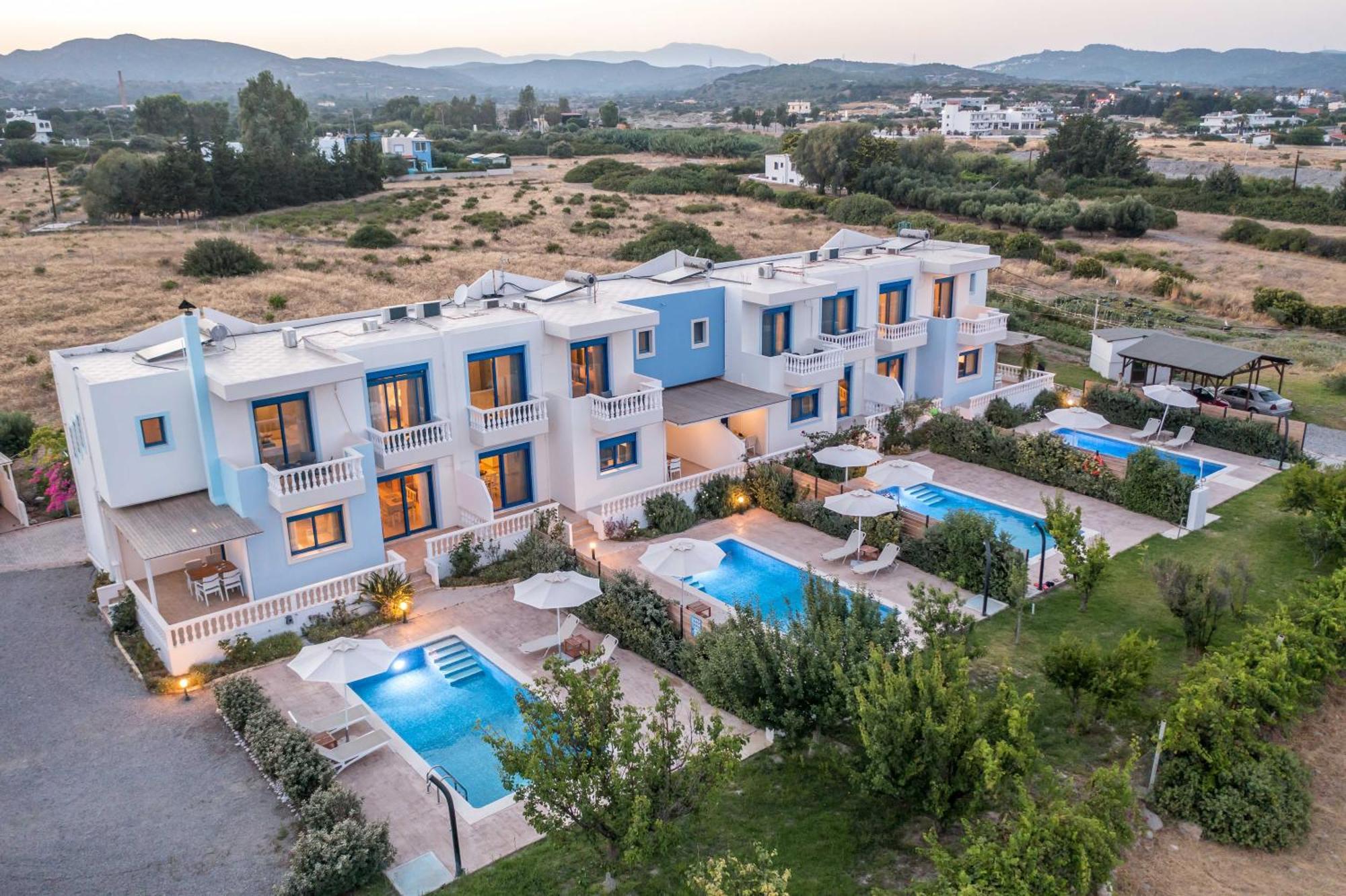 Rita Mare Seafront Villas Heated Pools Gennadi Bagian luar foto